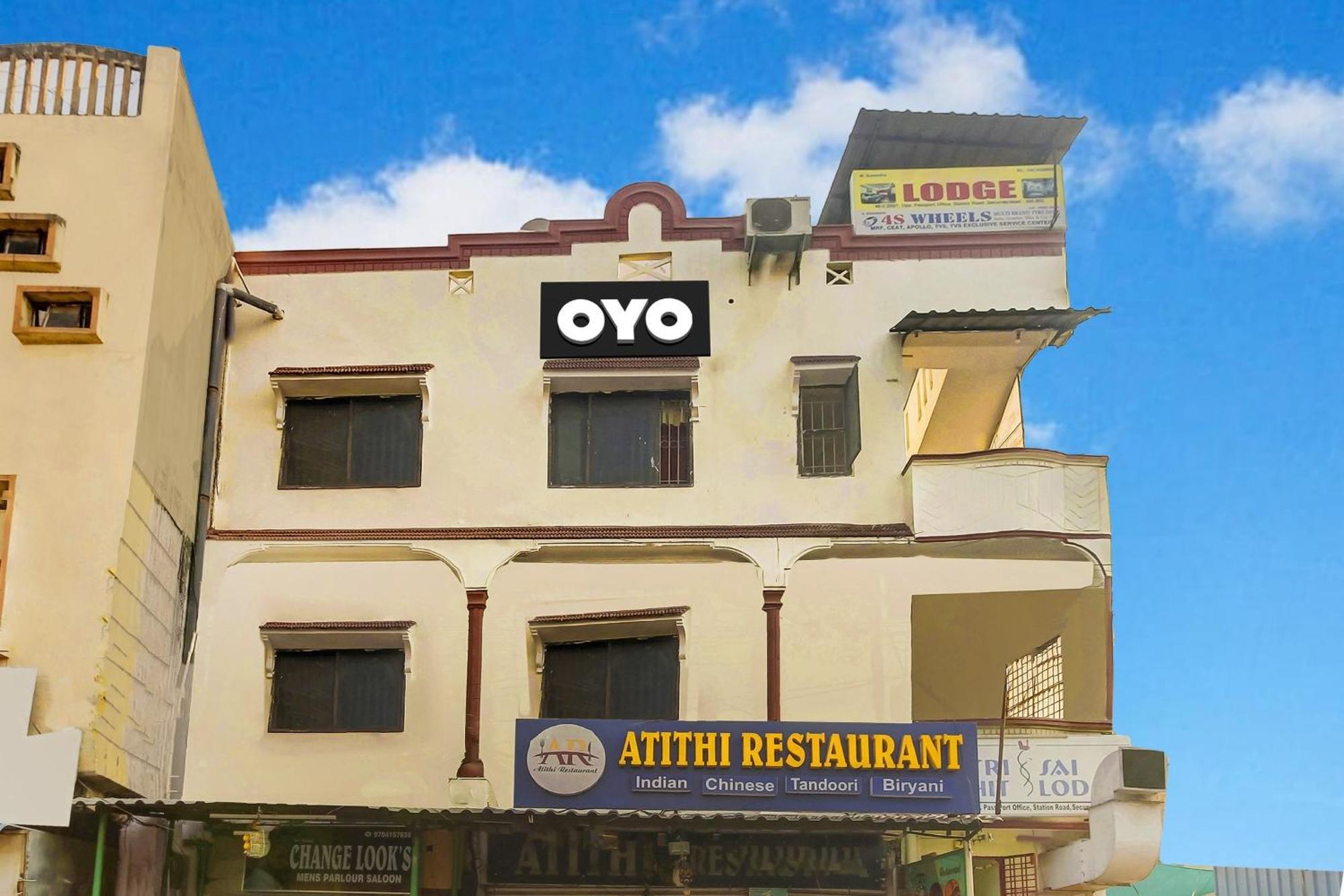 Hotel O Bhavani Rest Rooms Hyderabad Exterior foto